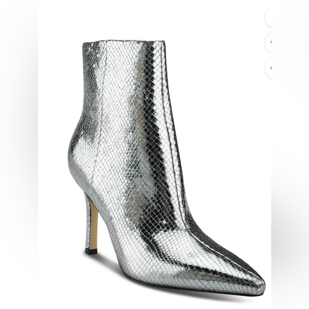 Marc Fisher pewter silver metallic booties boots size 8.5 4 inch heel